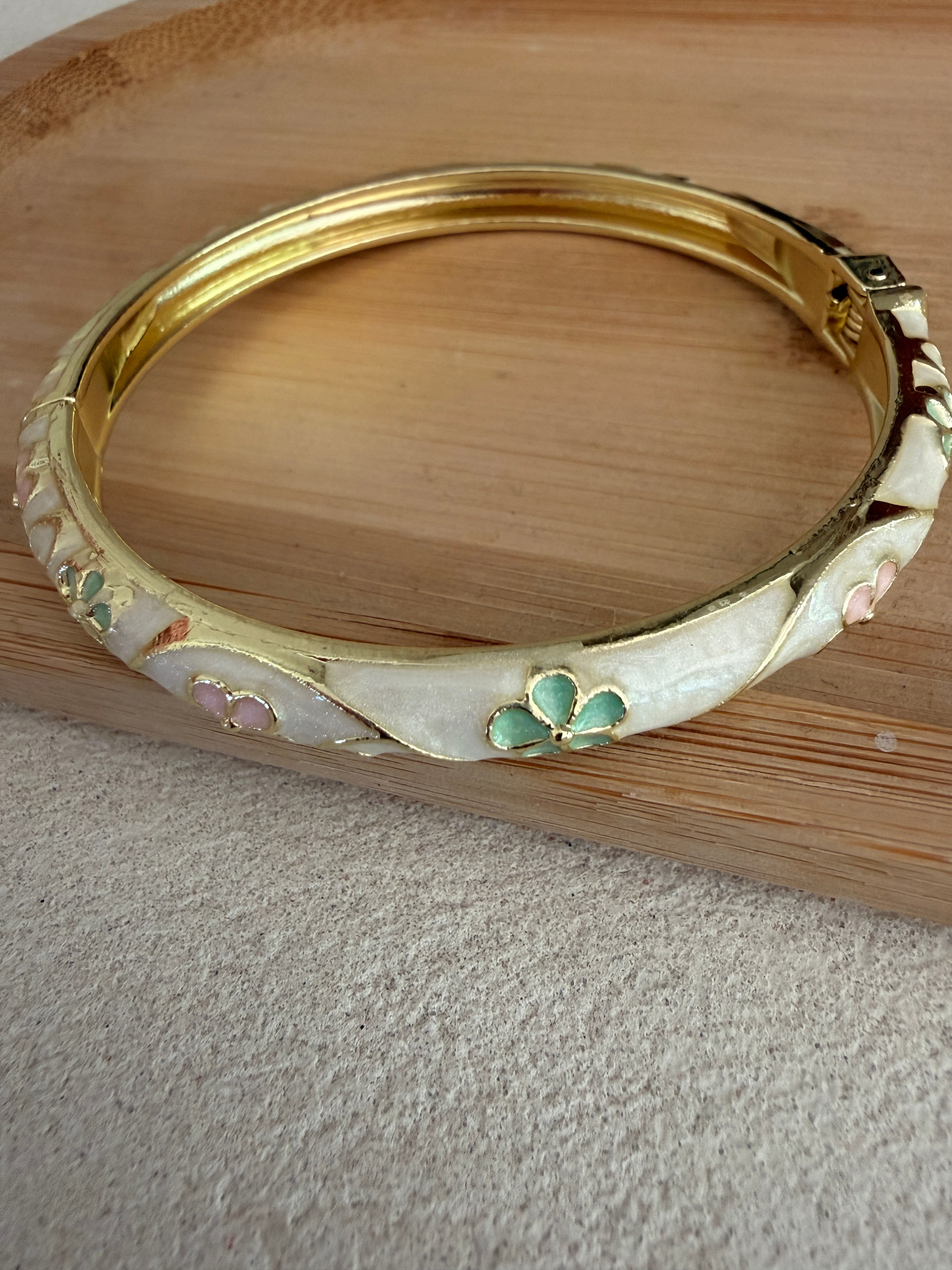 BRACELET JONC TRÈFLE DE DOUCEUR