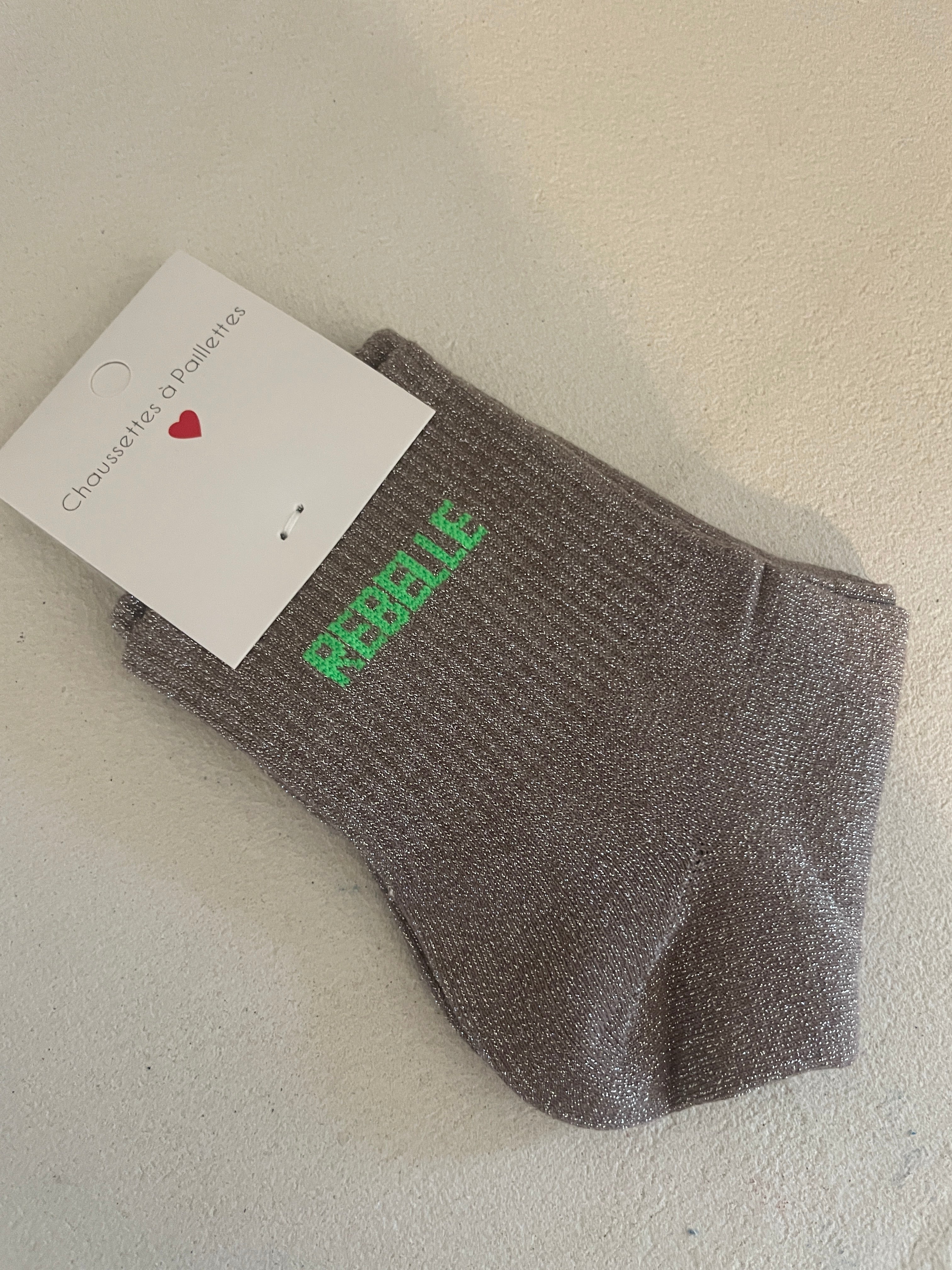 CHAUSSETTES À MESSAGE