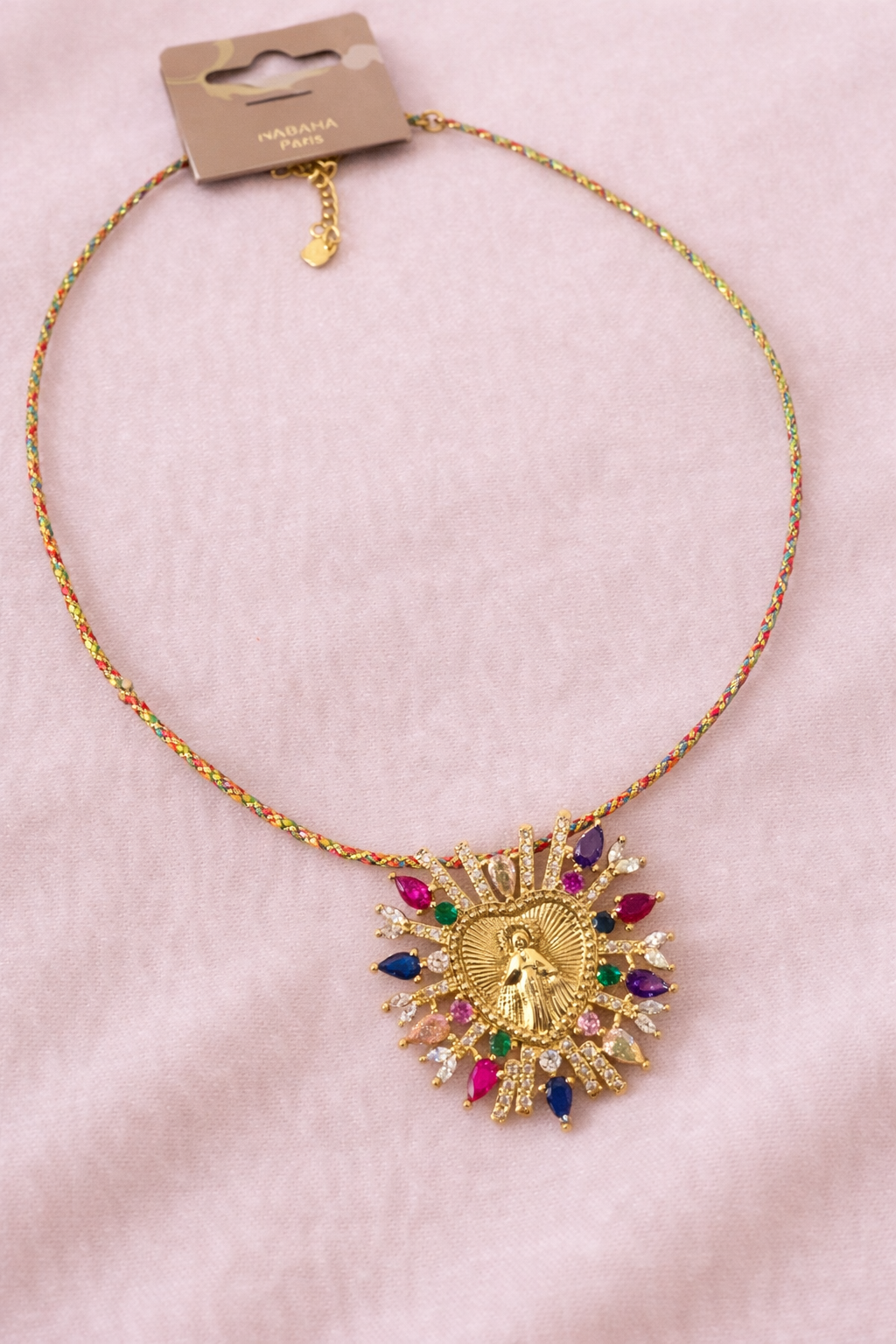 COLLIERS PIERRES CROIX