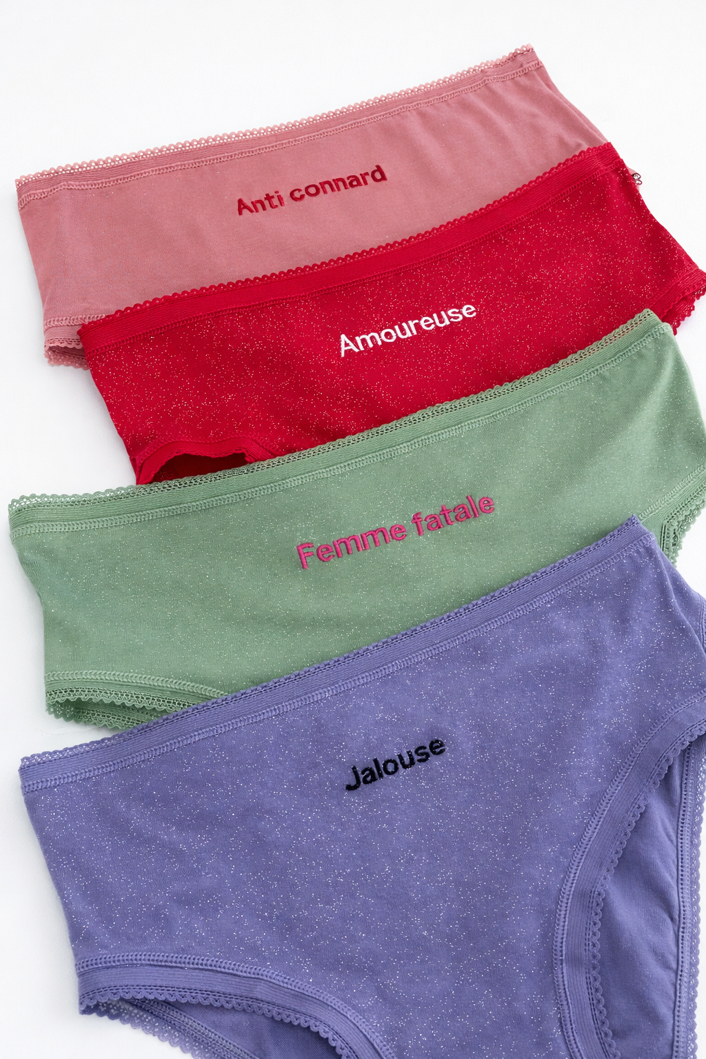 CULOTTE À PAILLETTES